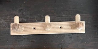 Sauna Kleiderhaken aus Holz für Wedeltücher und Aufgussfächer